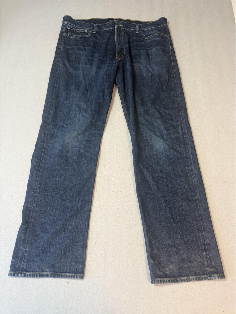 Lucky Brand 363 Straight Jeans Men’s 38x32 Dark Wash Straight Leg Denim